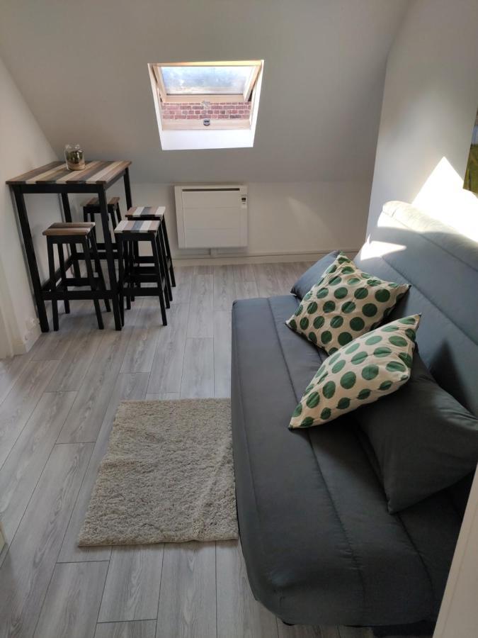 Apartament Dg Location Saint-Quentin  Zewnętrze zdjęcie