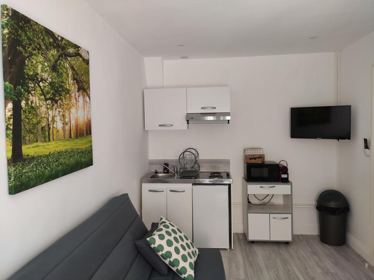 Apartament Dg Location Saint-Quentin  Zewnętrze zdjęcie