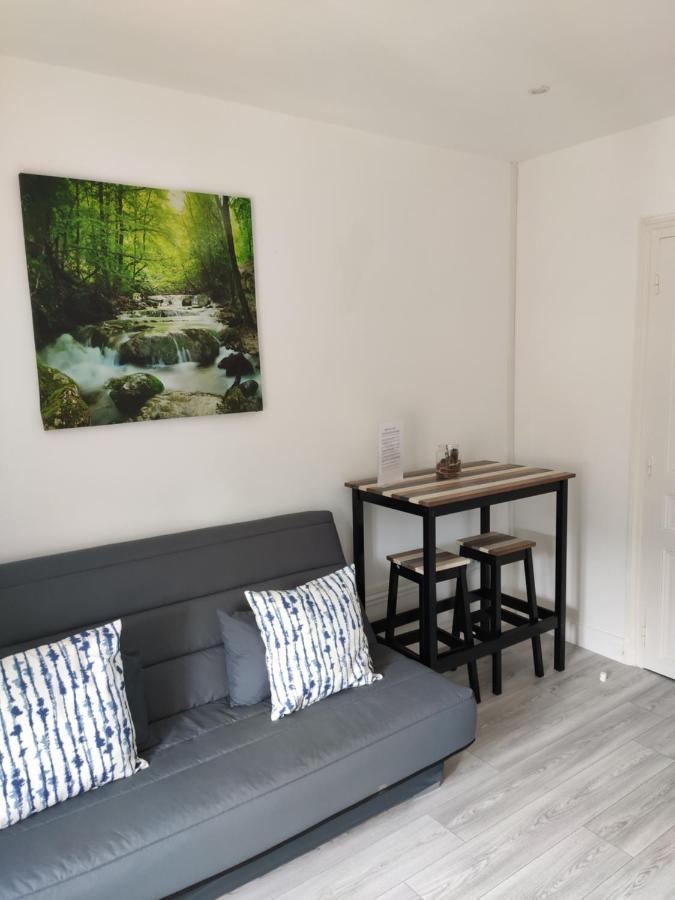 Apartament Dg Location Saint-Quentin  Zewnętrze zdjęcie