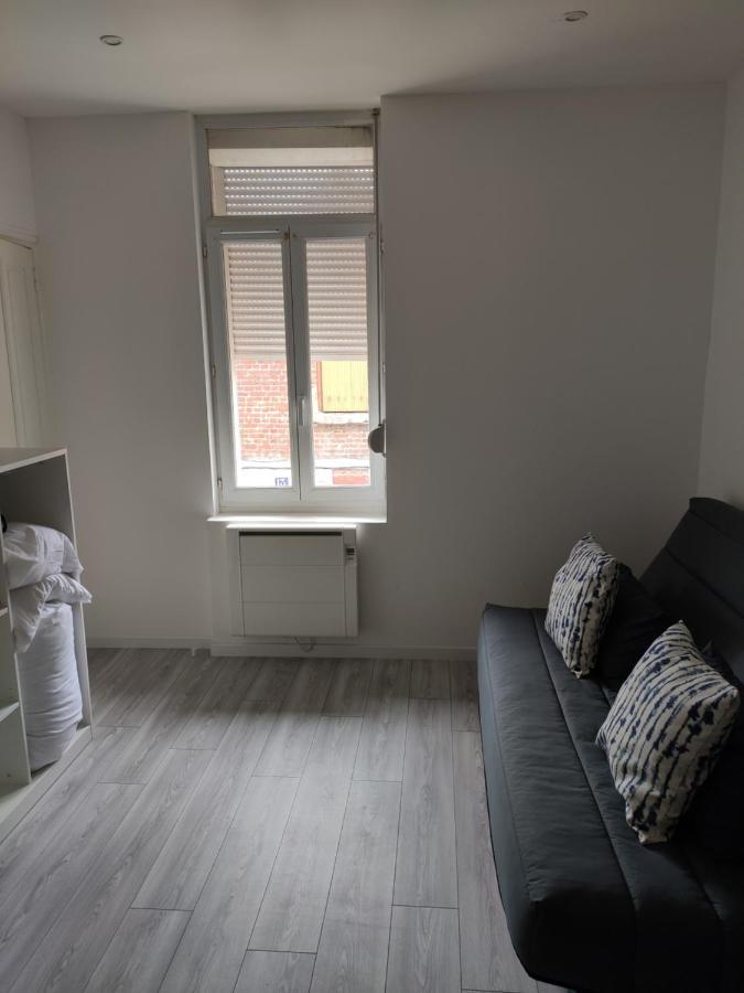 Apartament Dg Location Saint-Quentin  Zewnętrze zdjęcie
